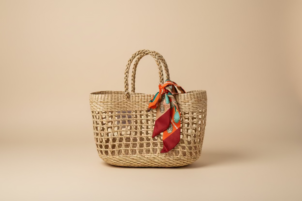 Marbella Coastal Basket – Woven Beach Essential Short Handle